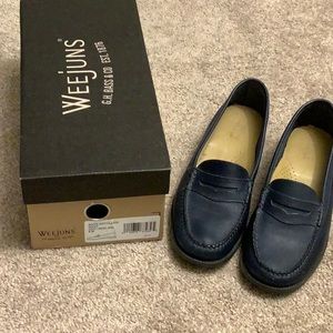 Like new. Navy Kathleen Penny Loafers